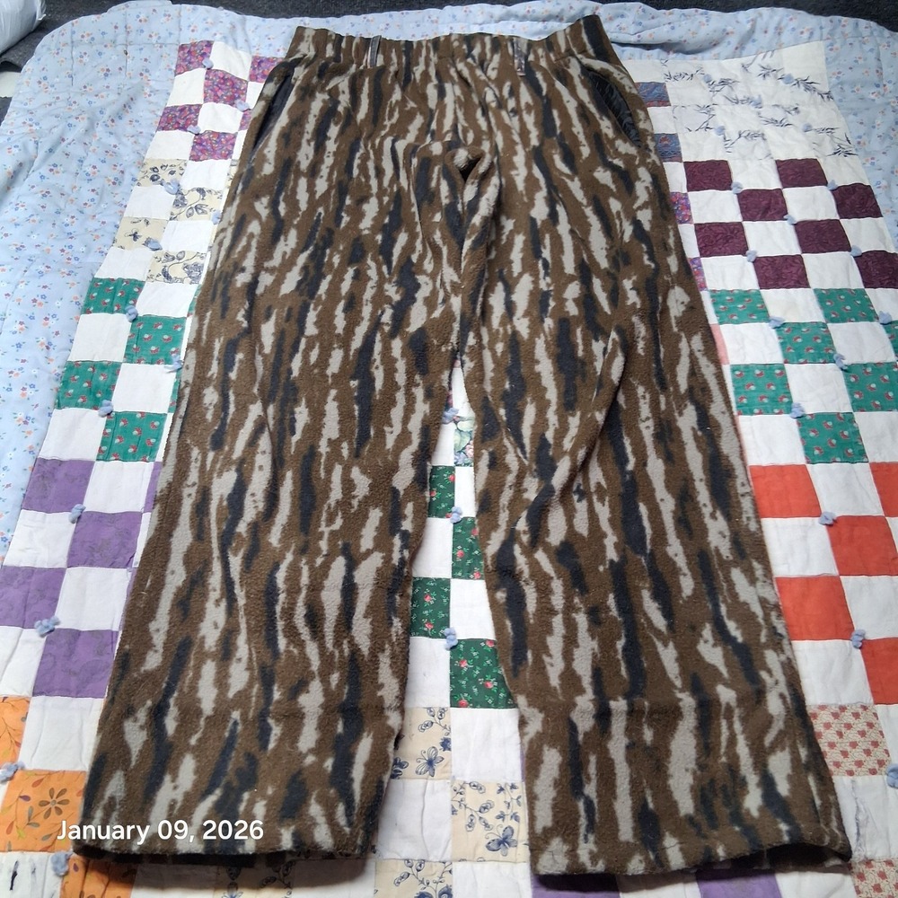 Vintage Lakewood Sportswear Fleece Bark Camo Hunting Pants Size Large 70s